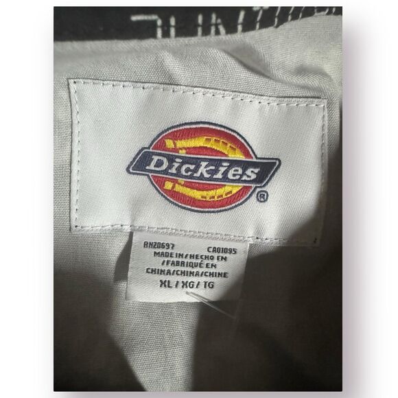 Dickies Mens Shirt 100 Years of Hard Work Anniversary Graphic Shirt Size XL - Picture 4 of 5